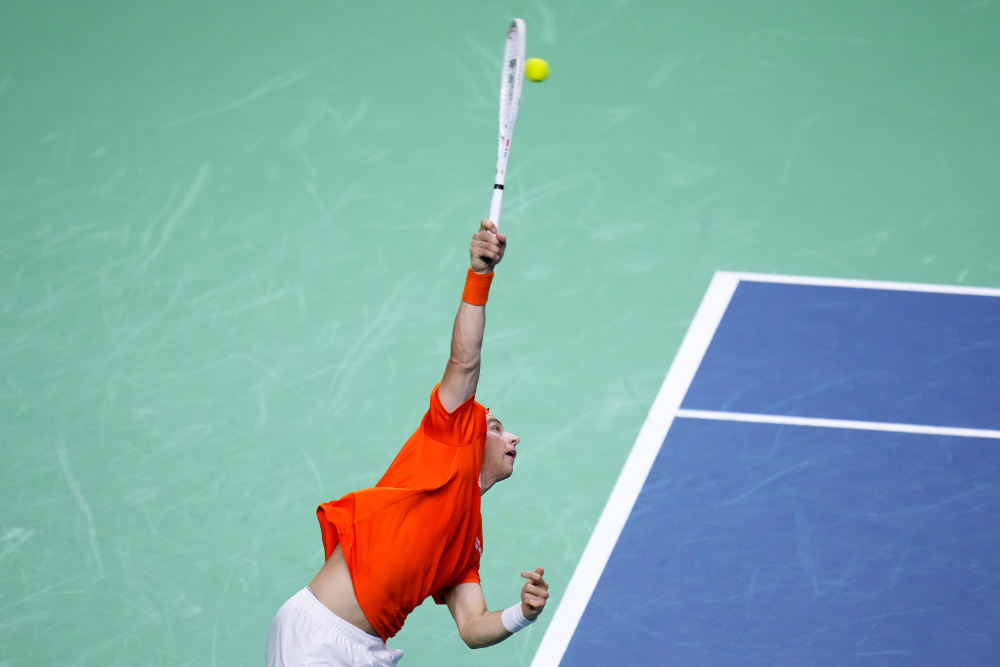 配合孔德的 配合孔德的